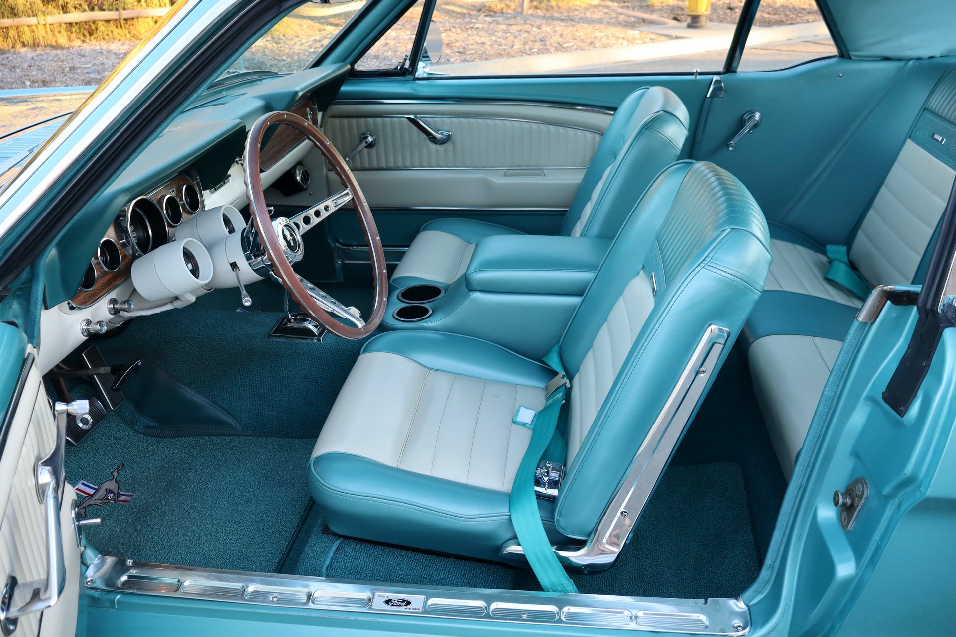 1966 ford mustang
