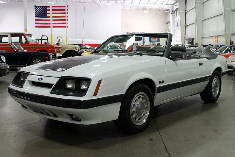 1986 ford mustang gt