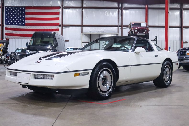 1985 chevrolet corvette