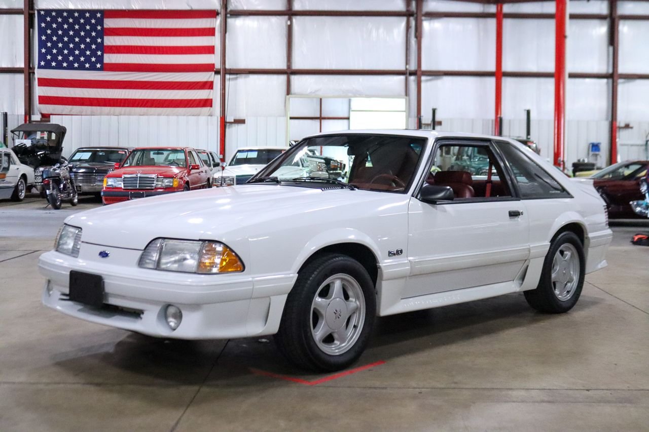 1992 ford mustang gt