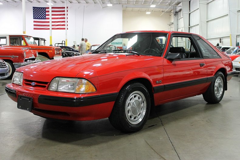 1990 ford mustang lx
