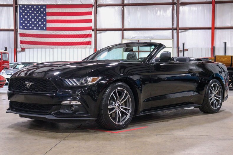 2015 ford mustang convertible