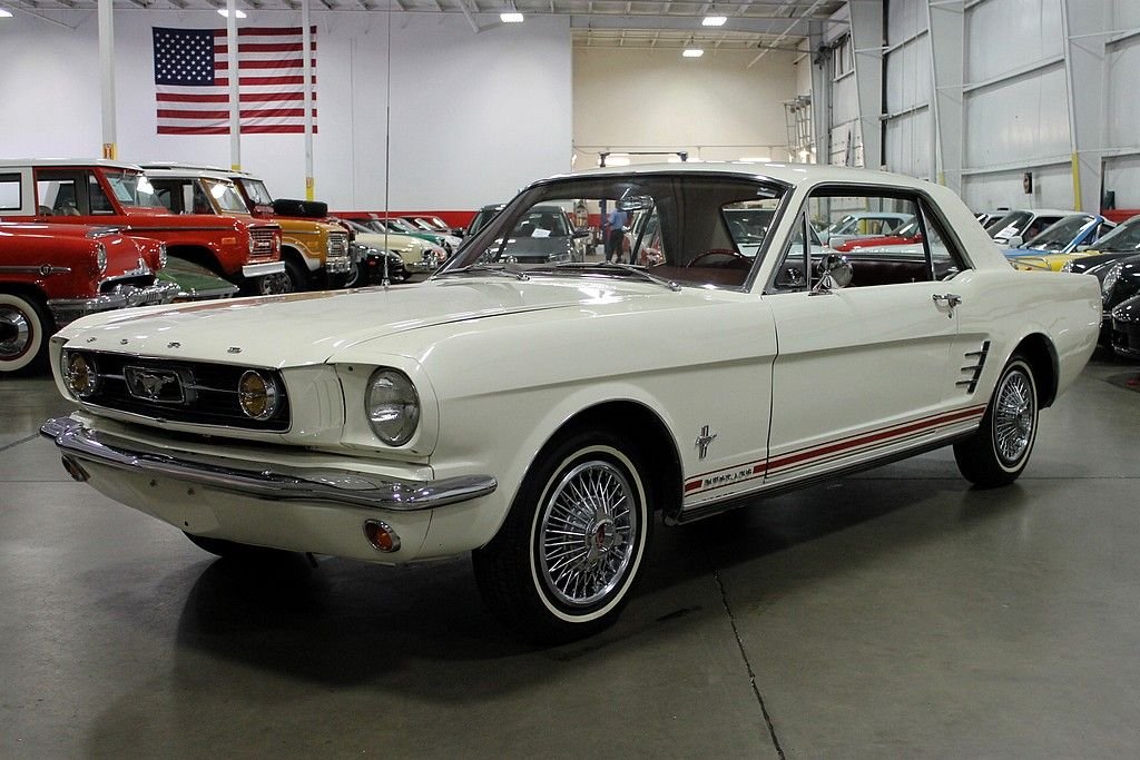 1966 ford mustang