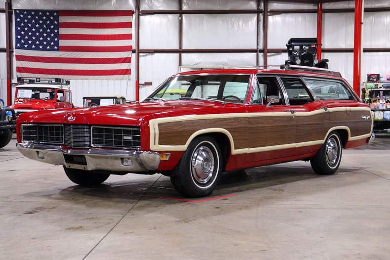 1970 ford ltd country squire