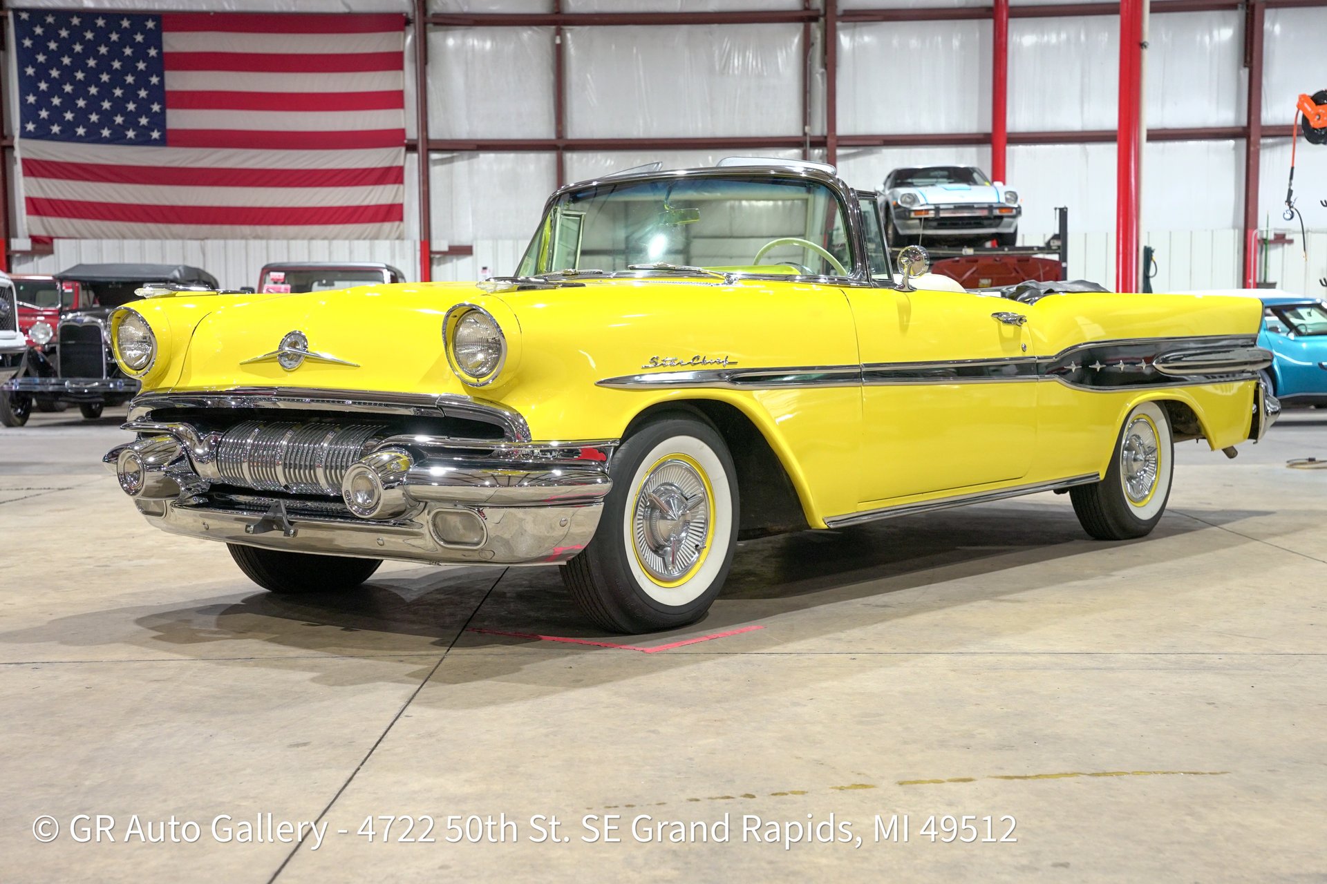 1957 pontiac star chief