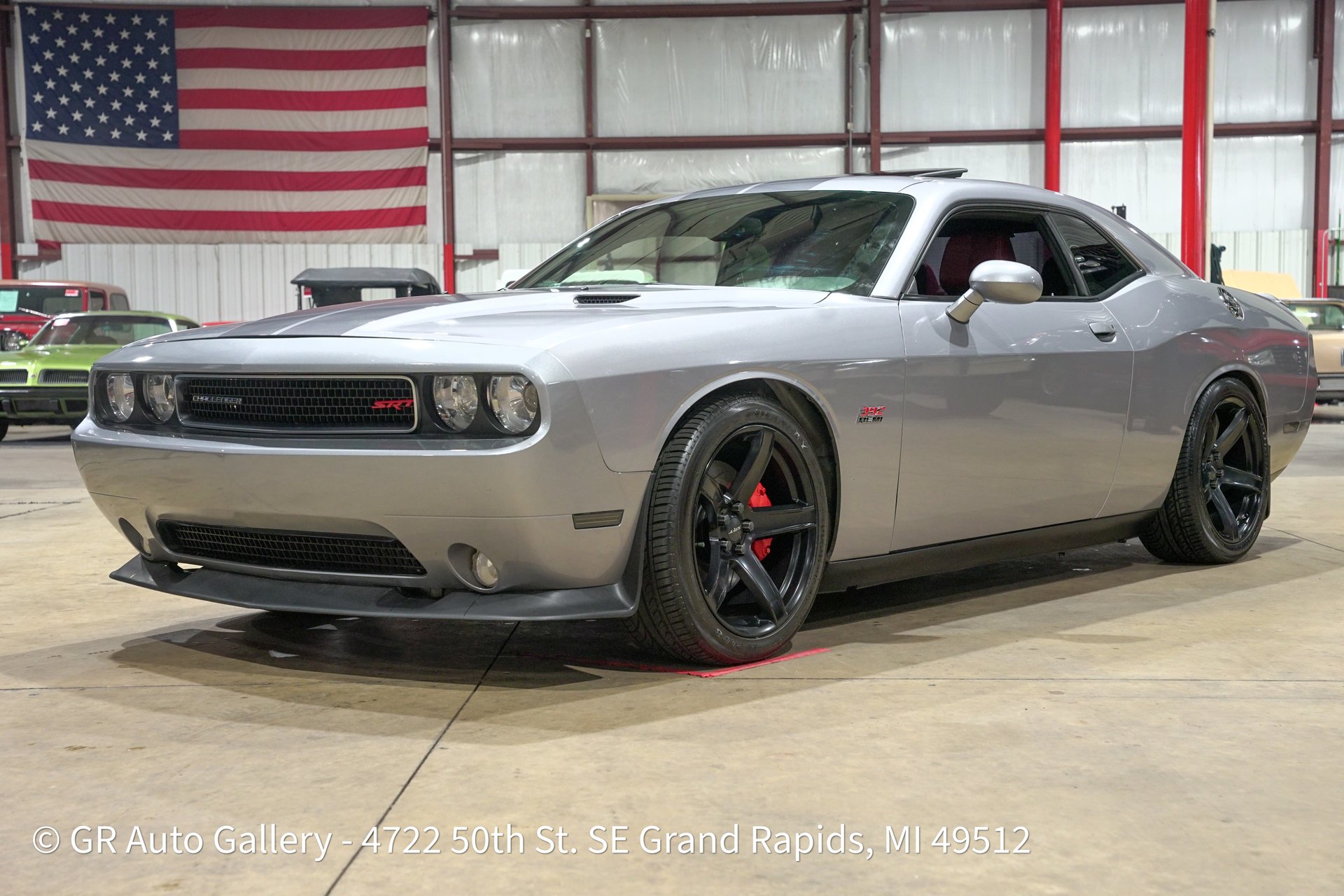 2013 dodge challenger srt8 392
