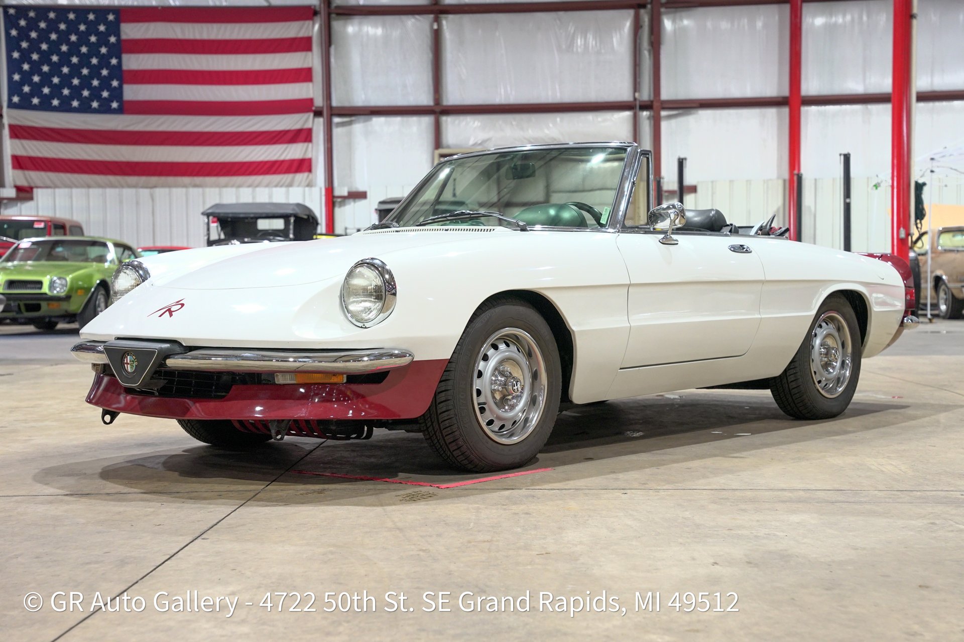 アルベロベロ 1986 Alfa Romeo Spider | GR Auto Gallery