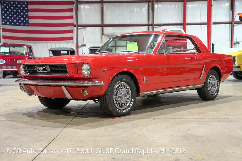 1965 ford mustang