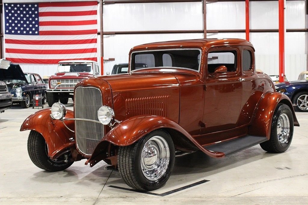 1932 ford coupe with trailer
