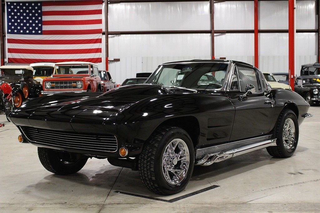 1963 chevrolet corvette