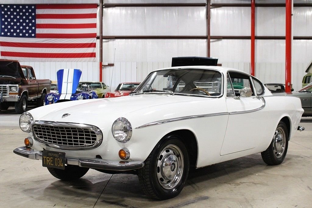 1966 volvo p1800s