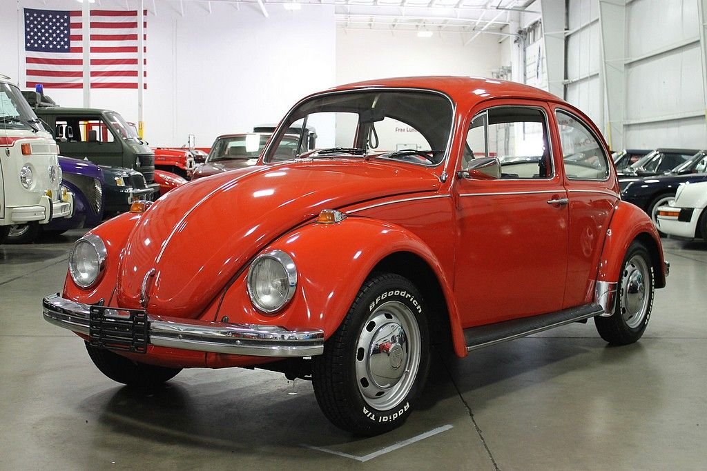 Volkswagen Beetle Orange