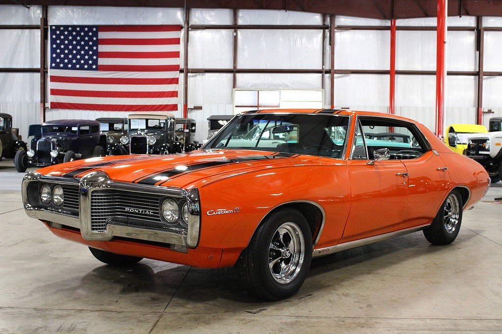 1969 Pontiac Custom | GR Auto Gallery