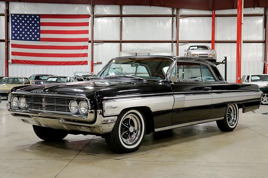 1962 oldsmobile starfire