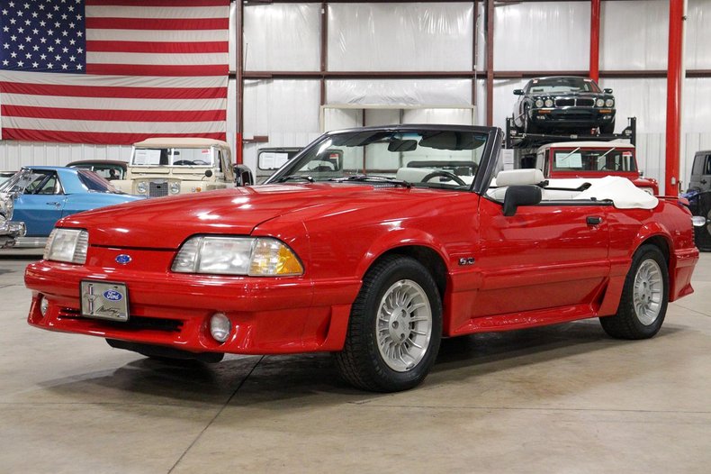 1990 ford mustang gt