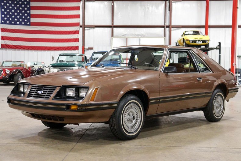 1983 ford mustang gl