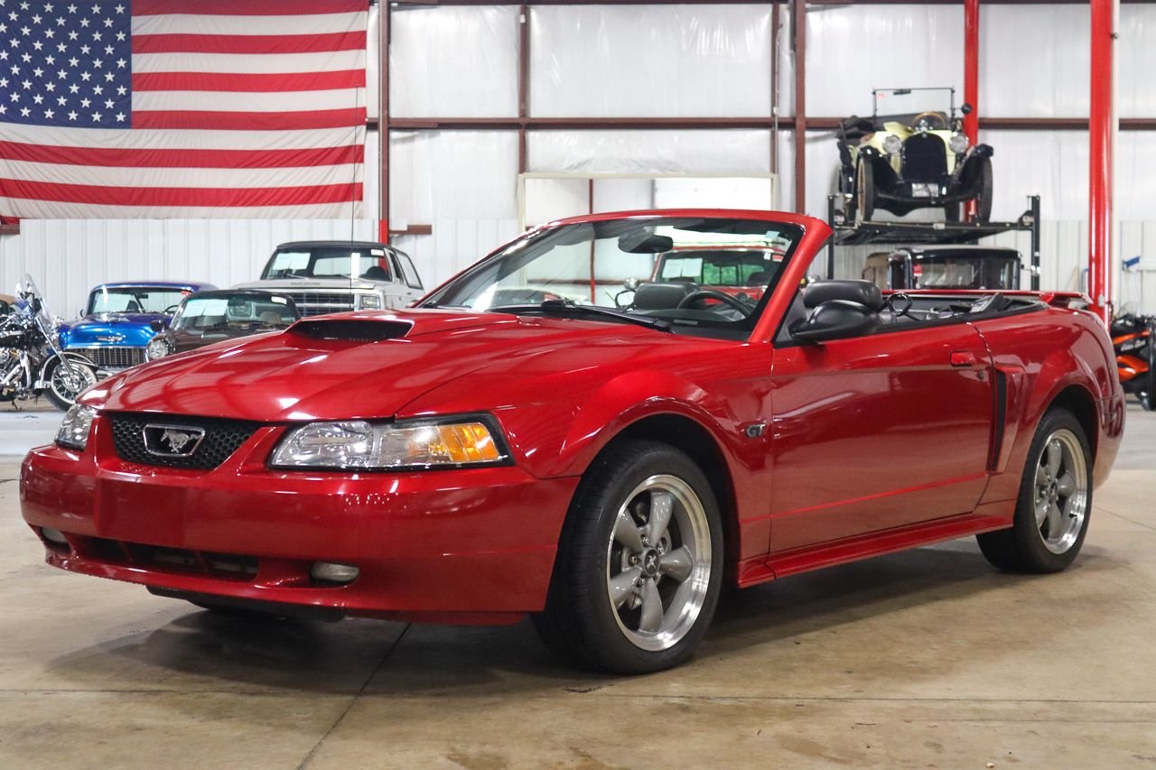 2001 ford mustang gt
