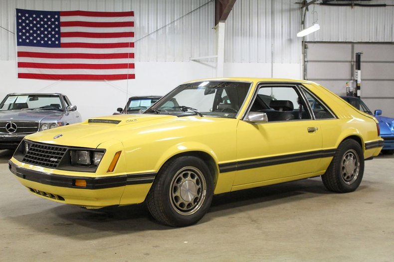 1982 ford mustang glx