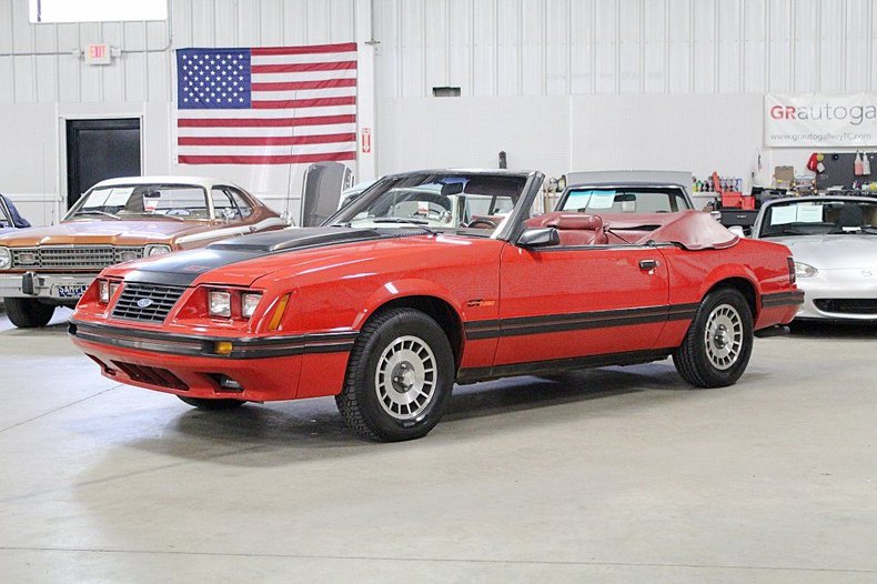 1984 ford mustang gt
