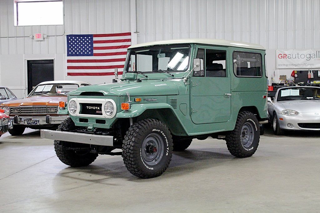 1974 toyota fj 40