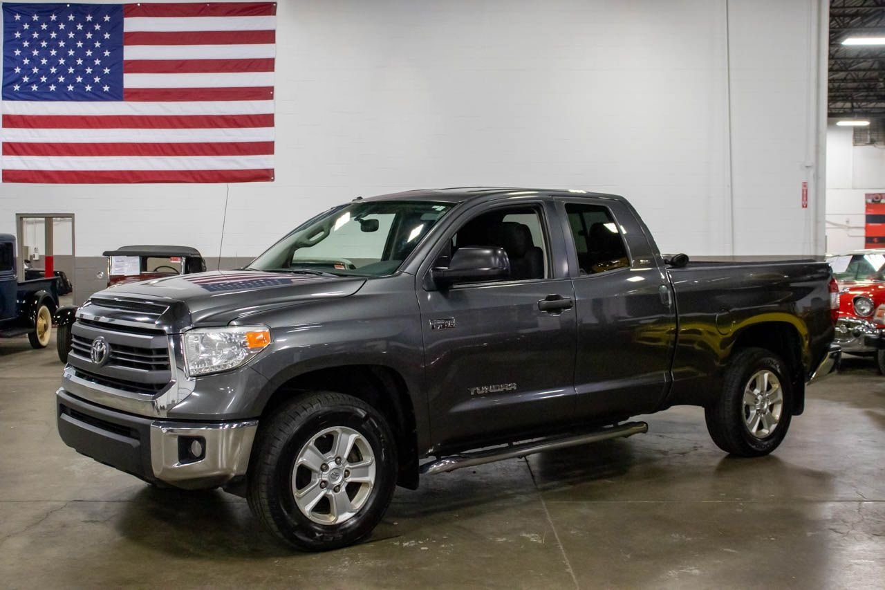 2015 Toyota Tundra | GR Auto Gallery