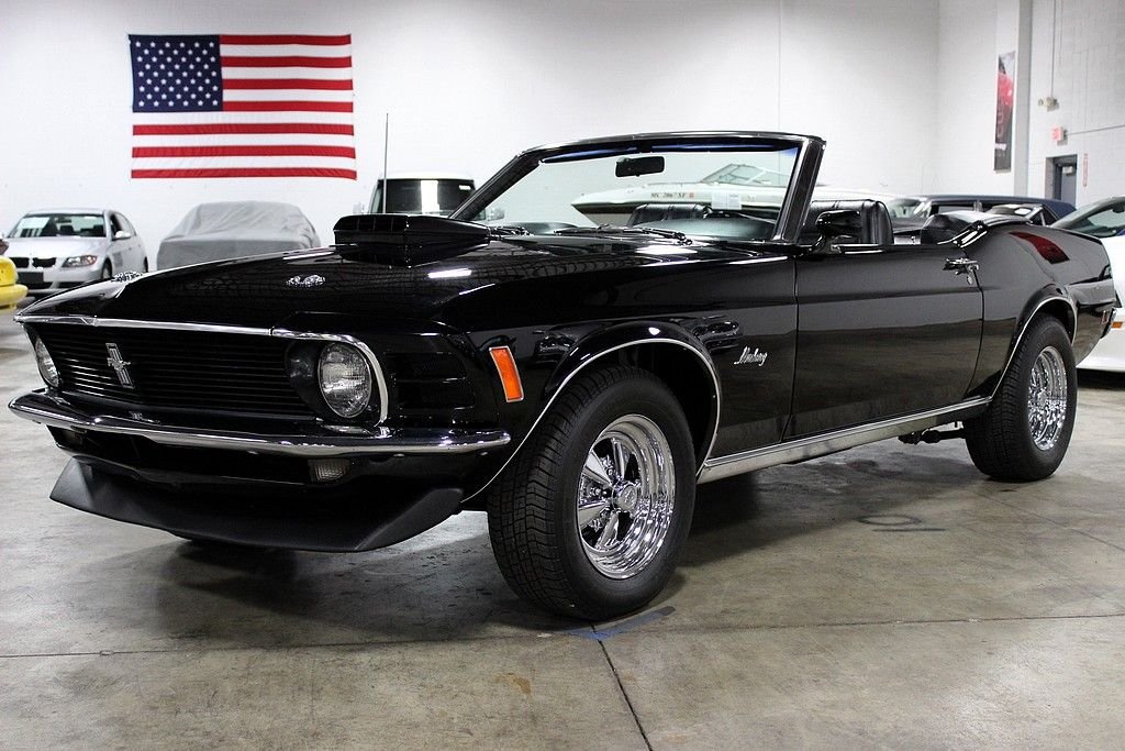 1970 ford mustang