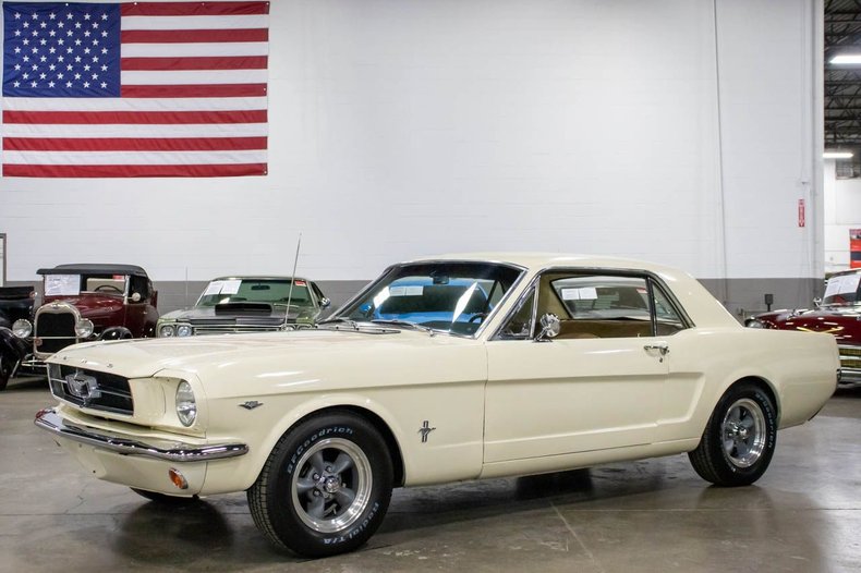 1965 ford mustang