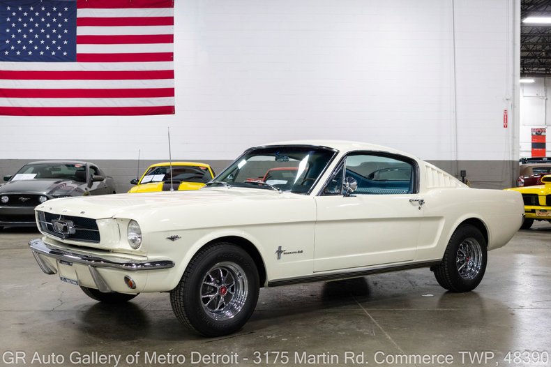 1965 ford mustang