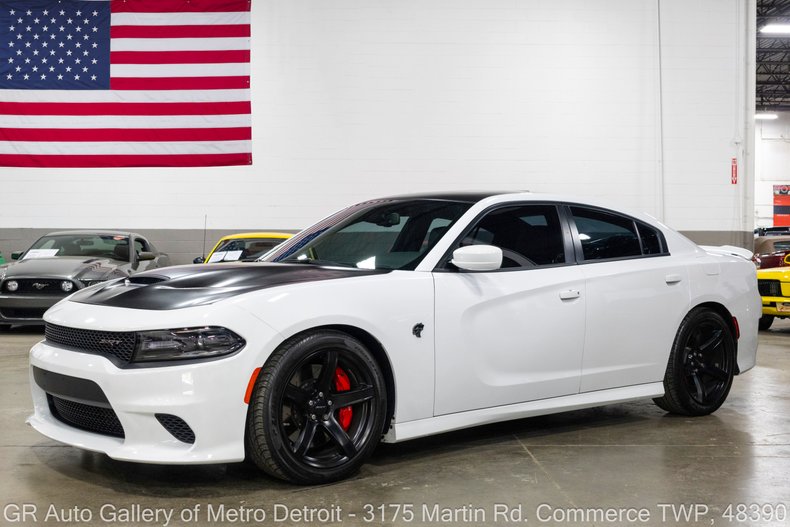 2017 dodge charger srt hellcat
