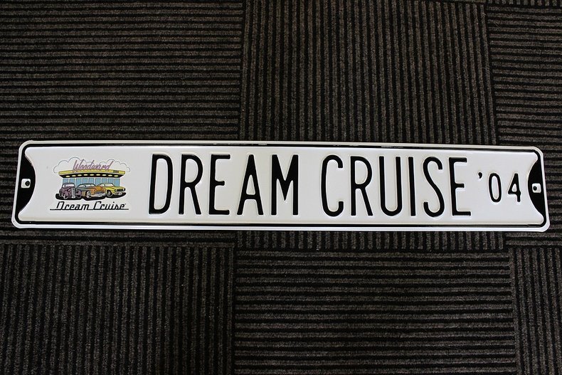 Dream cruise 2004