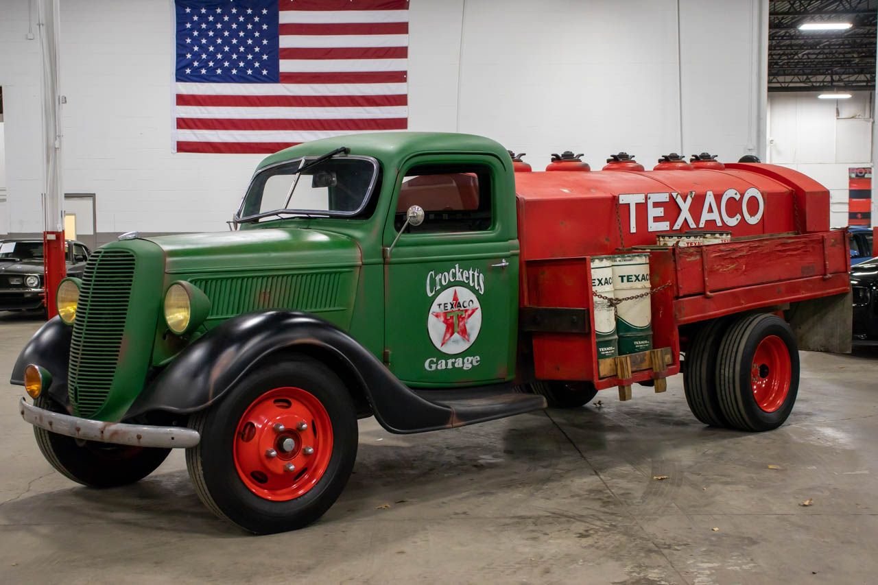 1937 ford 1 1 2 ton fuel tanker