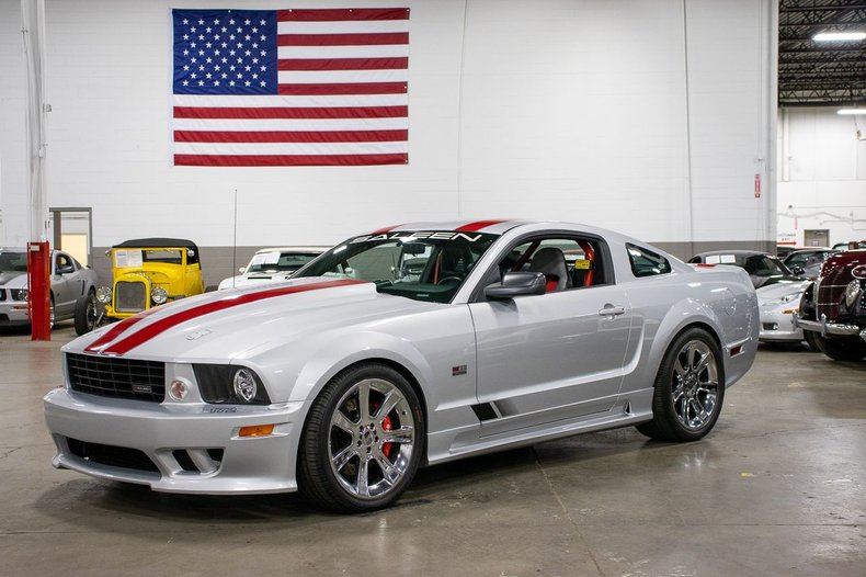 2005 ford mustang saleen