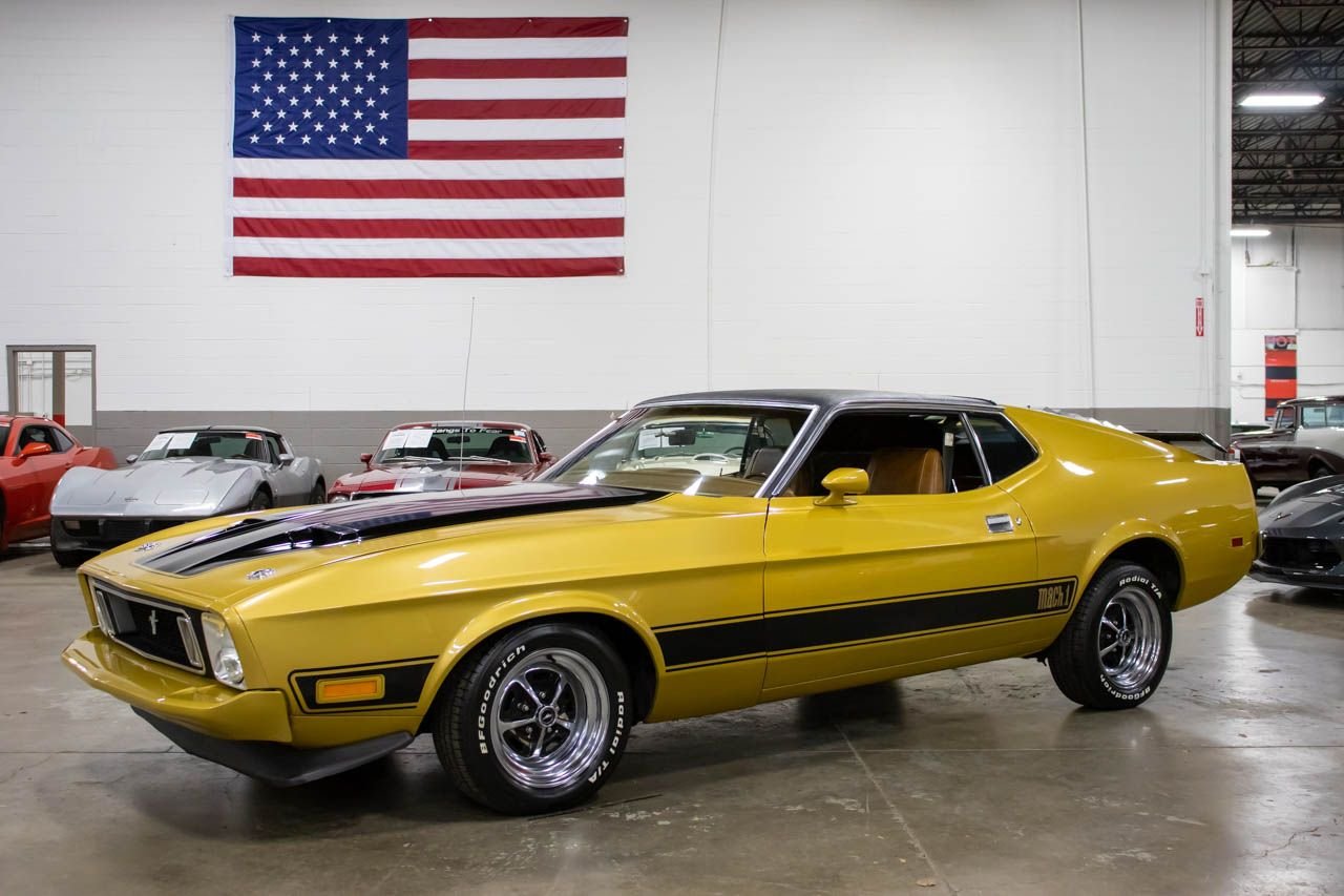 1973 Ford Mustang | American Muscle CarZ