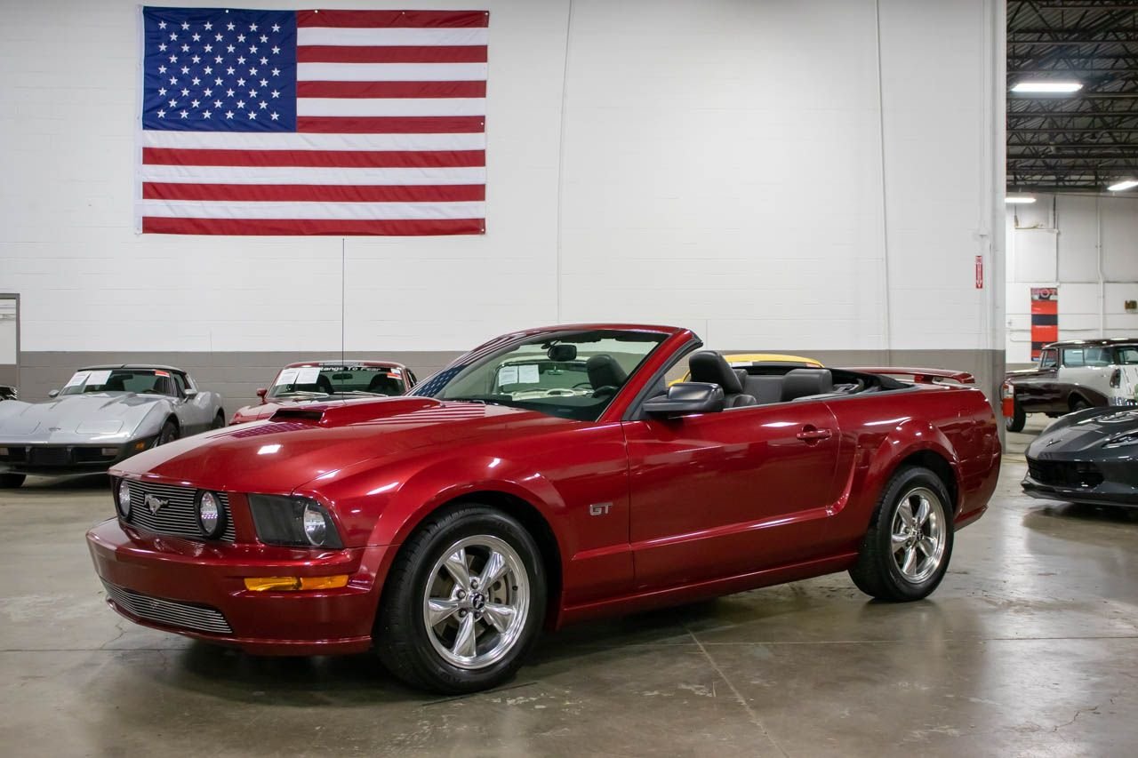 2007 Ford Mustang GT | GR Auto Gallery