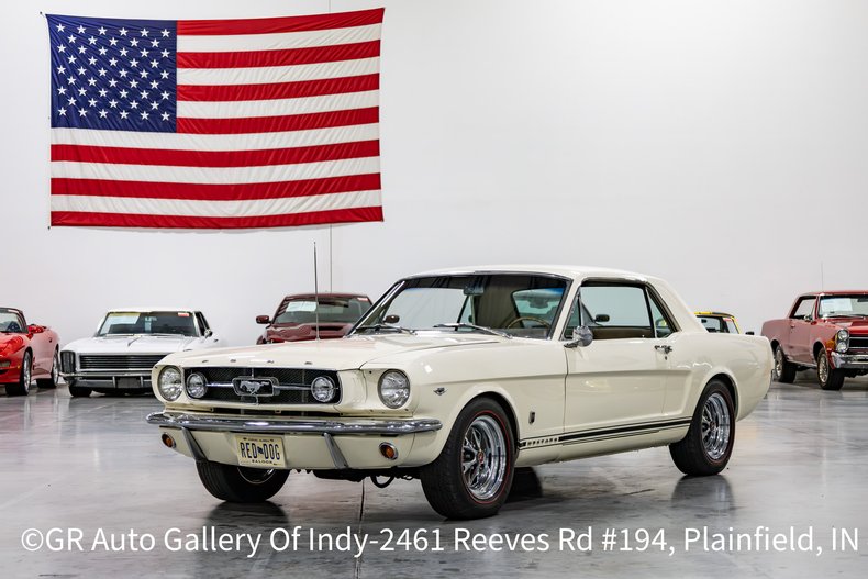 1965 ford mustang