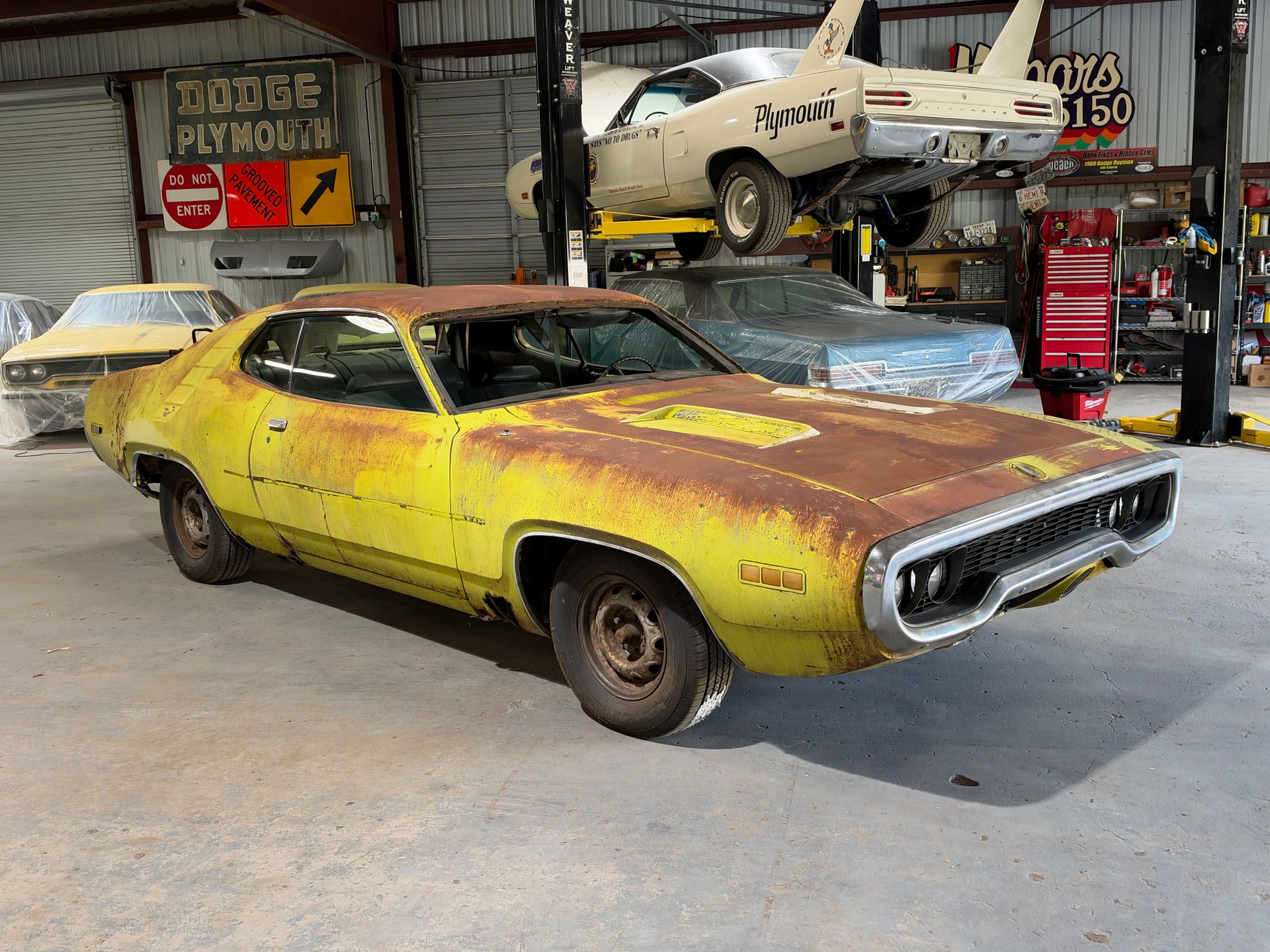For Sale 1971 Plymouth Road Runner