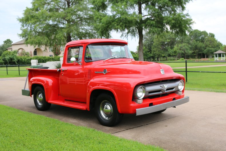 1956 Ford F100, V-8, P/S, Disc brakes