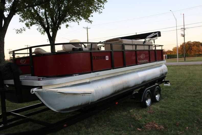 Veranda Vehicle