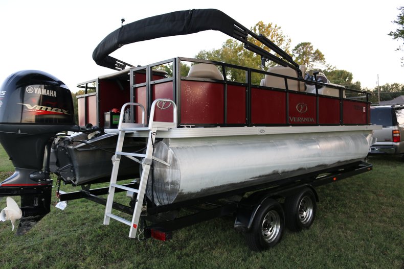 Veranda Vehicle