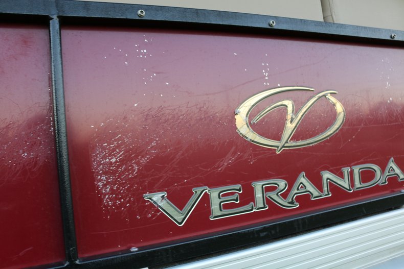 Veranda Vehicle
