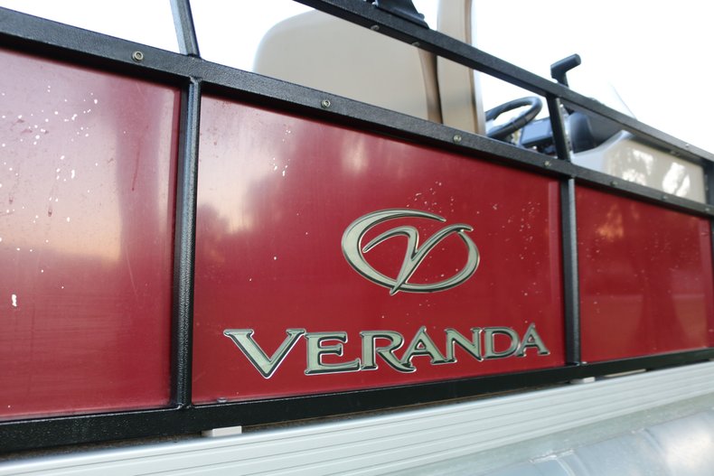 Veranda Vehicle