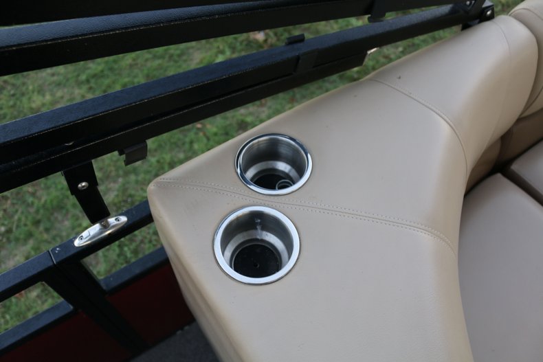 Veranda Vehicle