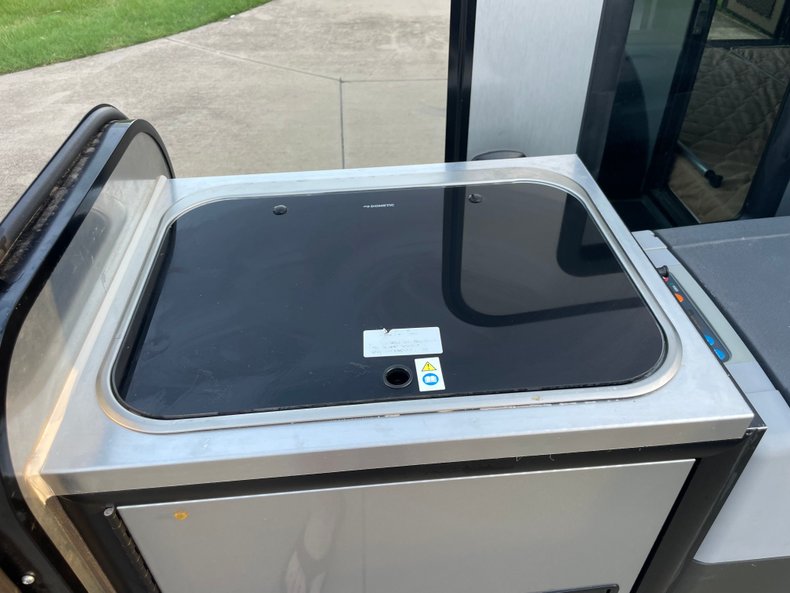 InTech RV Vehicle