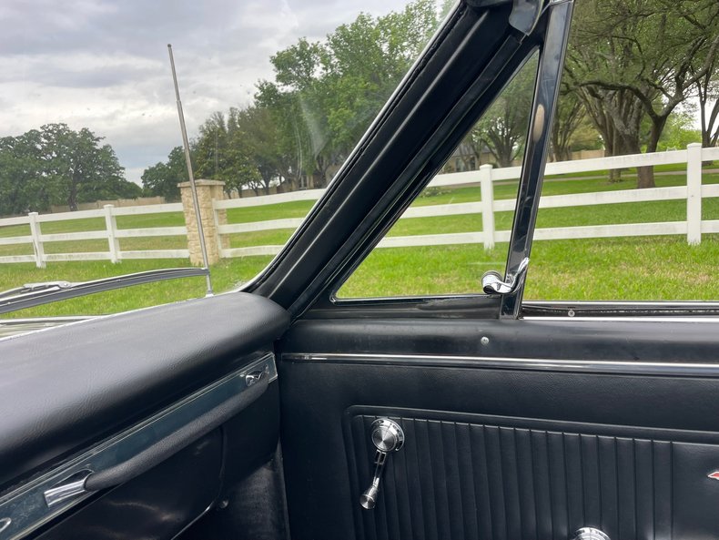 Pontiac Vehicle