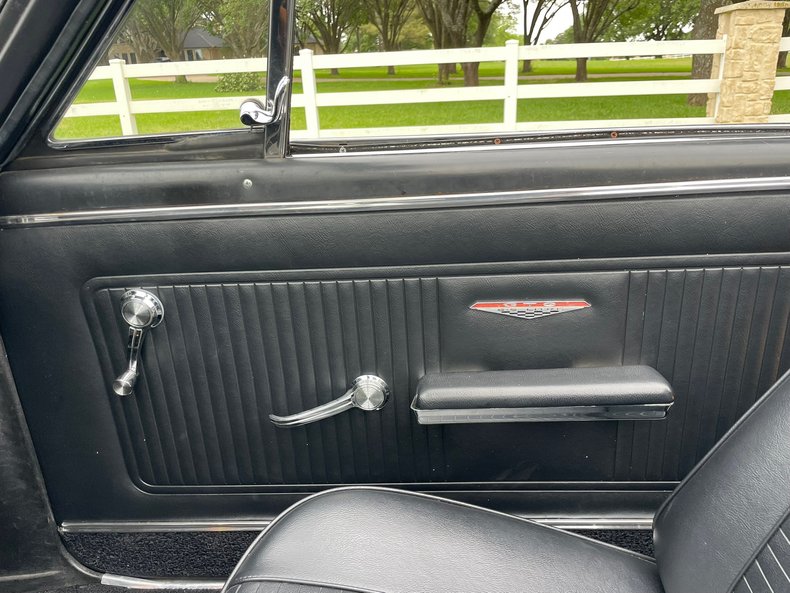 Pontiac Vehicle