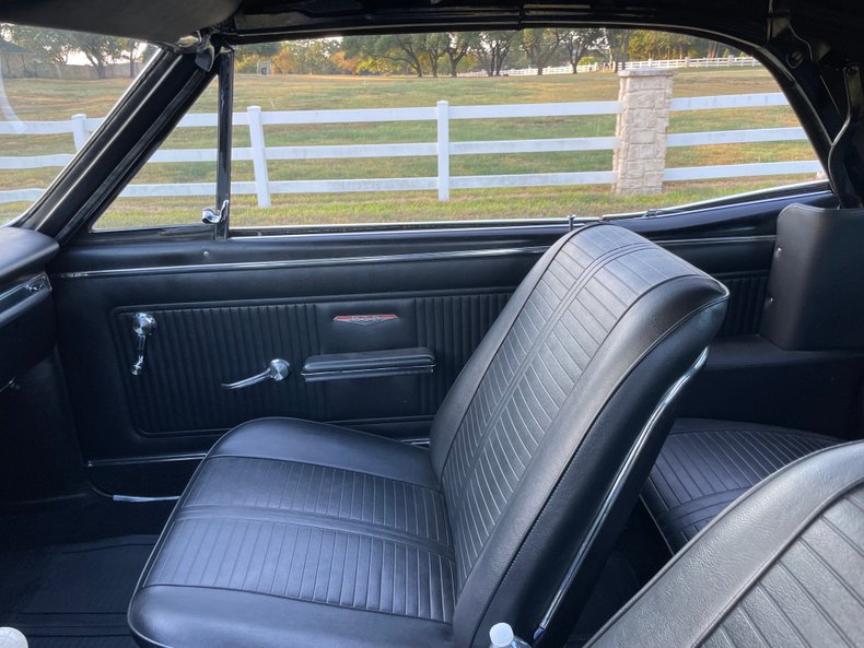 Pontiac Vehicle