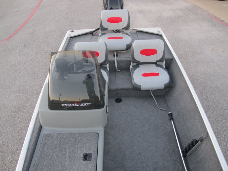 Tracker Vehicle