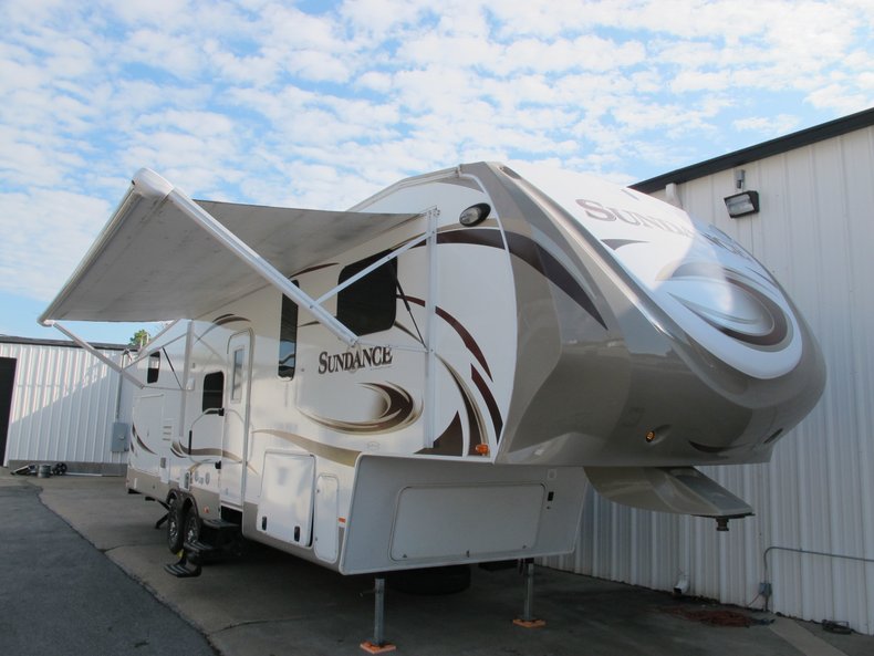 2014 Heartland Sundance 3300CK