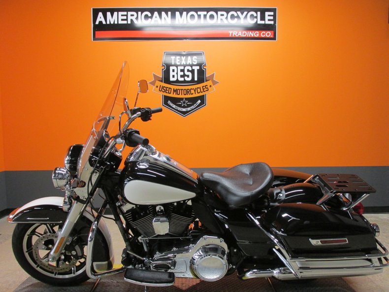 2016 Harley-Davidson Road KingTexas Best Used Motorcycles - Used  Motorcycles for Sale