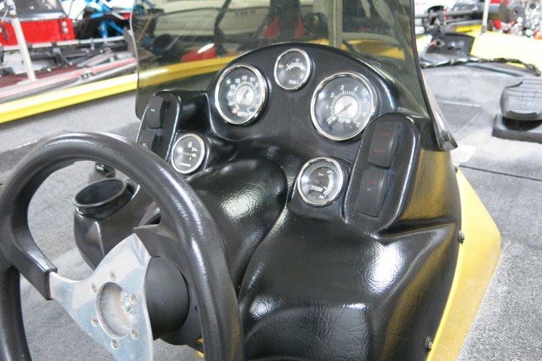 Aluma Weld Vehicle